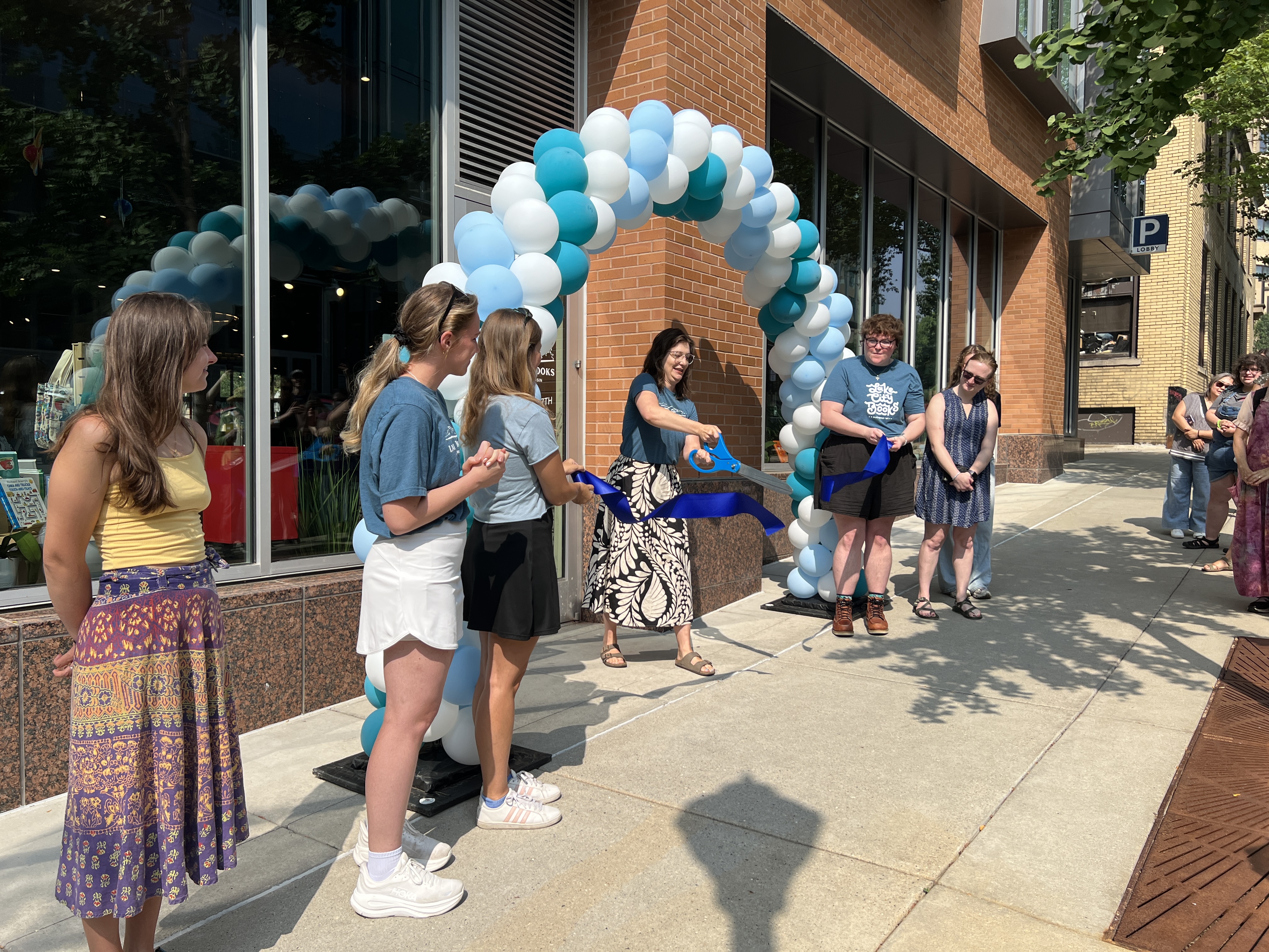 Lake City Books ribbon cutting in downtown Madison 