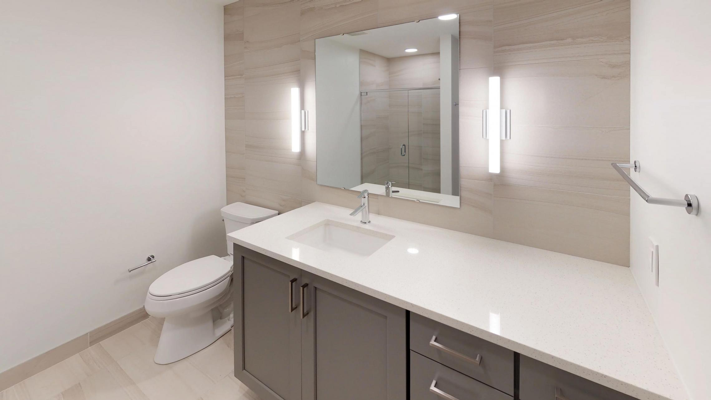 Pressman-601-Apartment-Two-Bedroom-Downtown-Madison-Upscale-Modern-Luxury-Bathroom-Views-Capitol