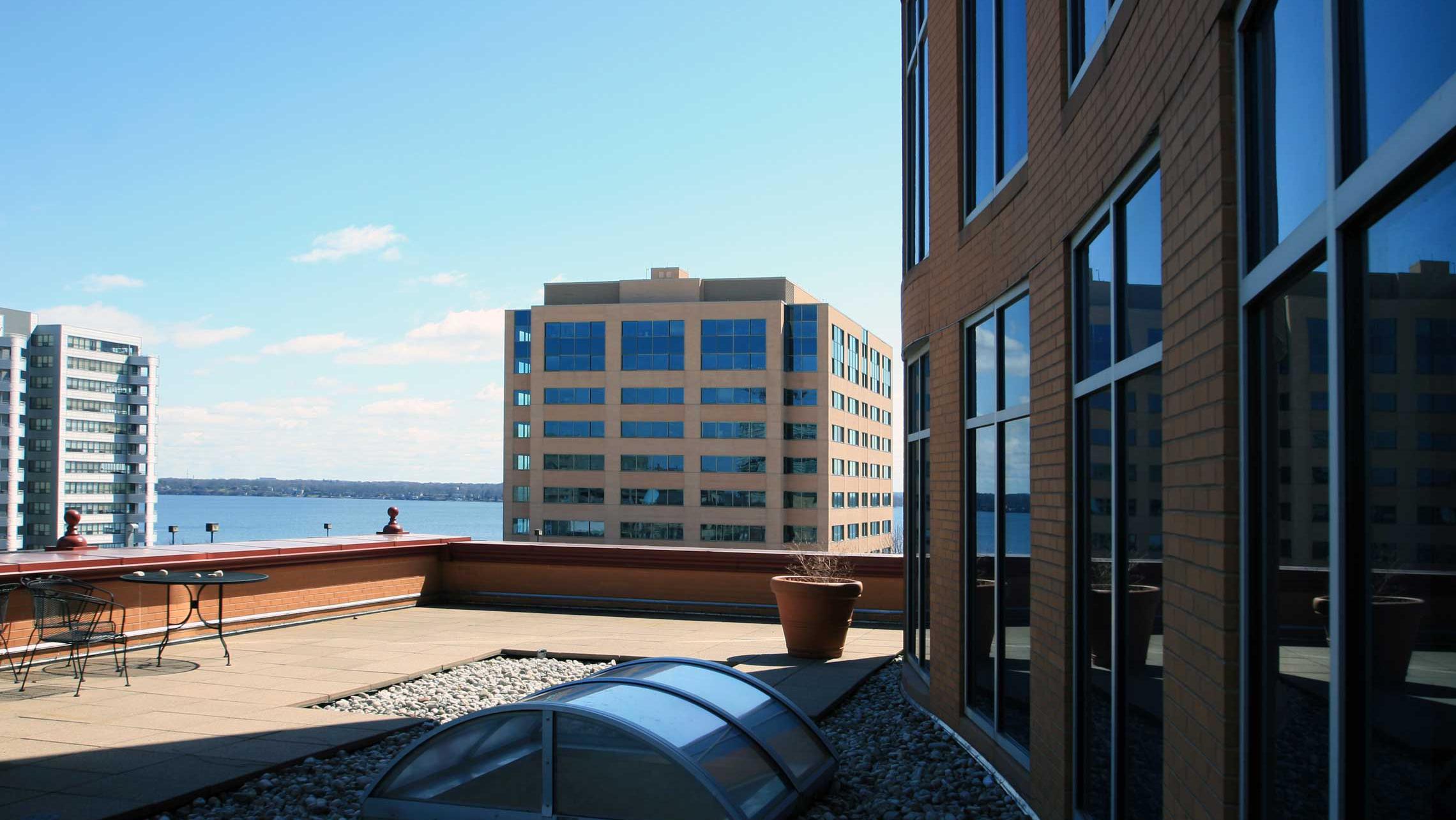 urban office architecture church suite 400 at 10 east doty is 8767 rsf and includes 15 exterior offices flexible open office area direct roof terrace access office opportunities urban land interests urban office architecture church suite 400 at 10 east doty is 8767 rsf and includes 15 exterior offices flexible open office area direct roof terrace access office opportunities urban land interests