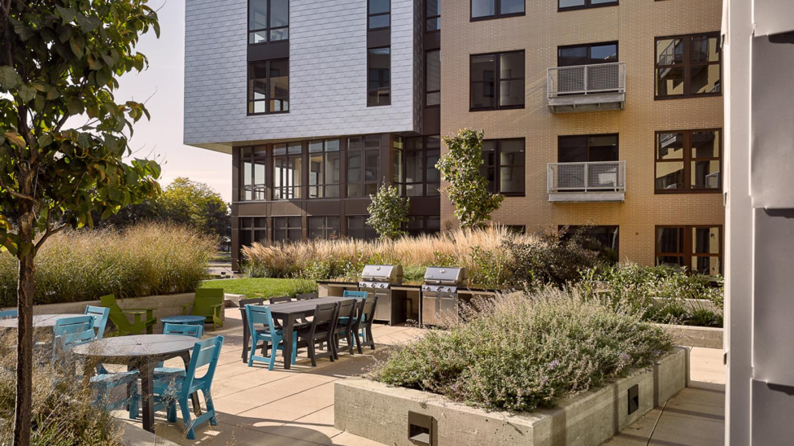 SEVEN27 at The Yards | Urban Land Interests