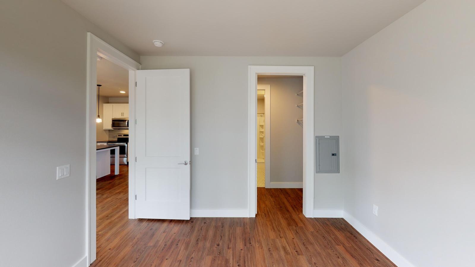 Bright and modern one-bedroom apartment at 1722 Monroe Apartments in Madison with natural light, walk in closet and classic finishes.