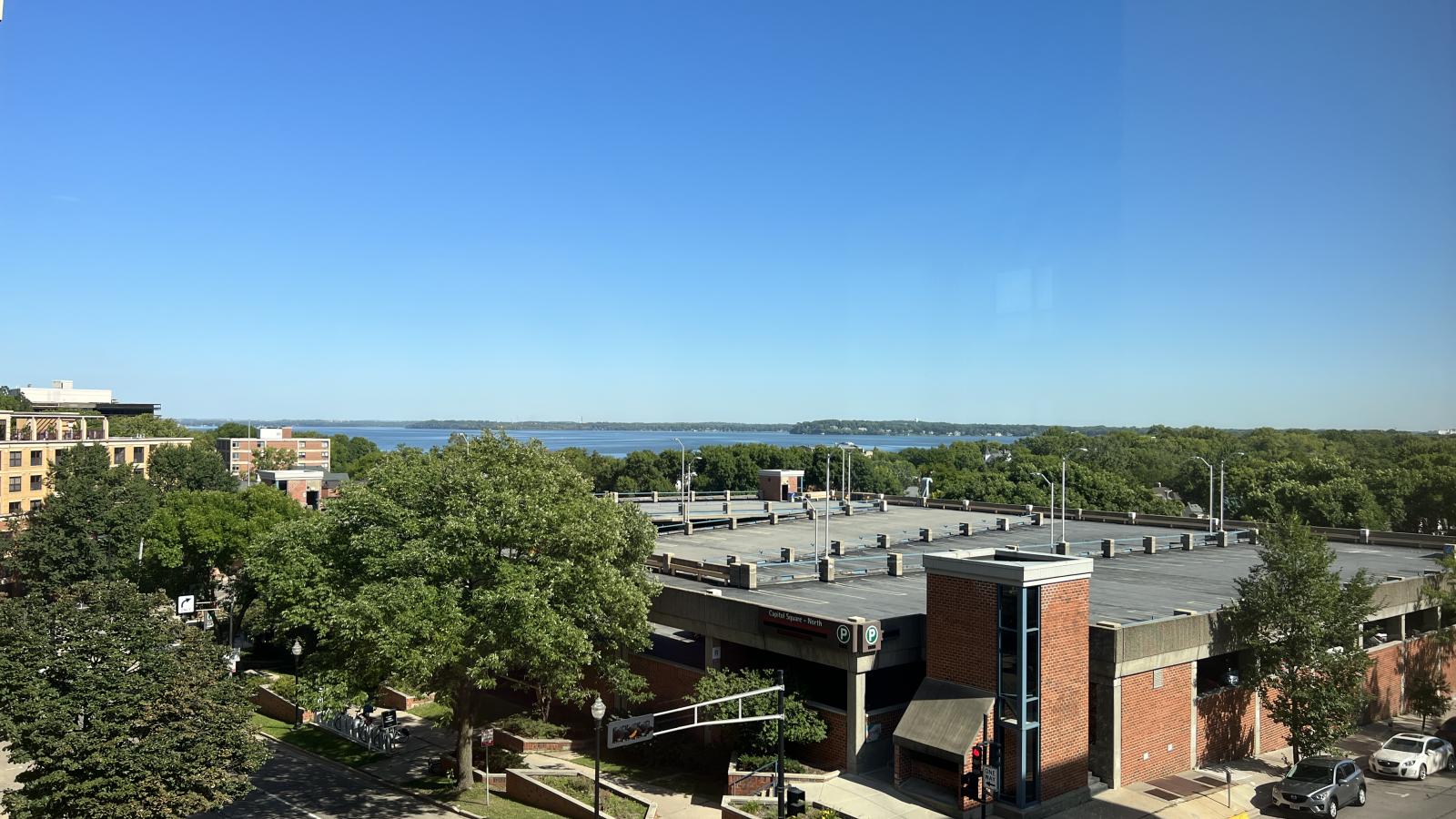 Corner one bedroom woth lake view and abundant natural light at Capitol Hill Apartments