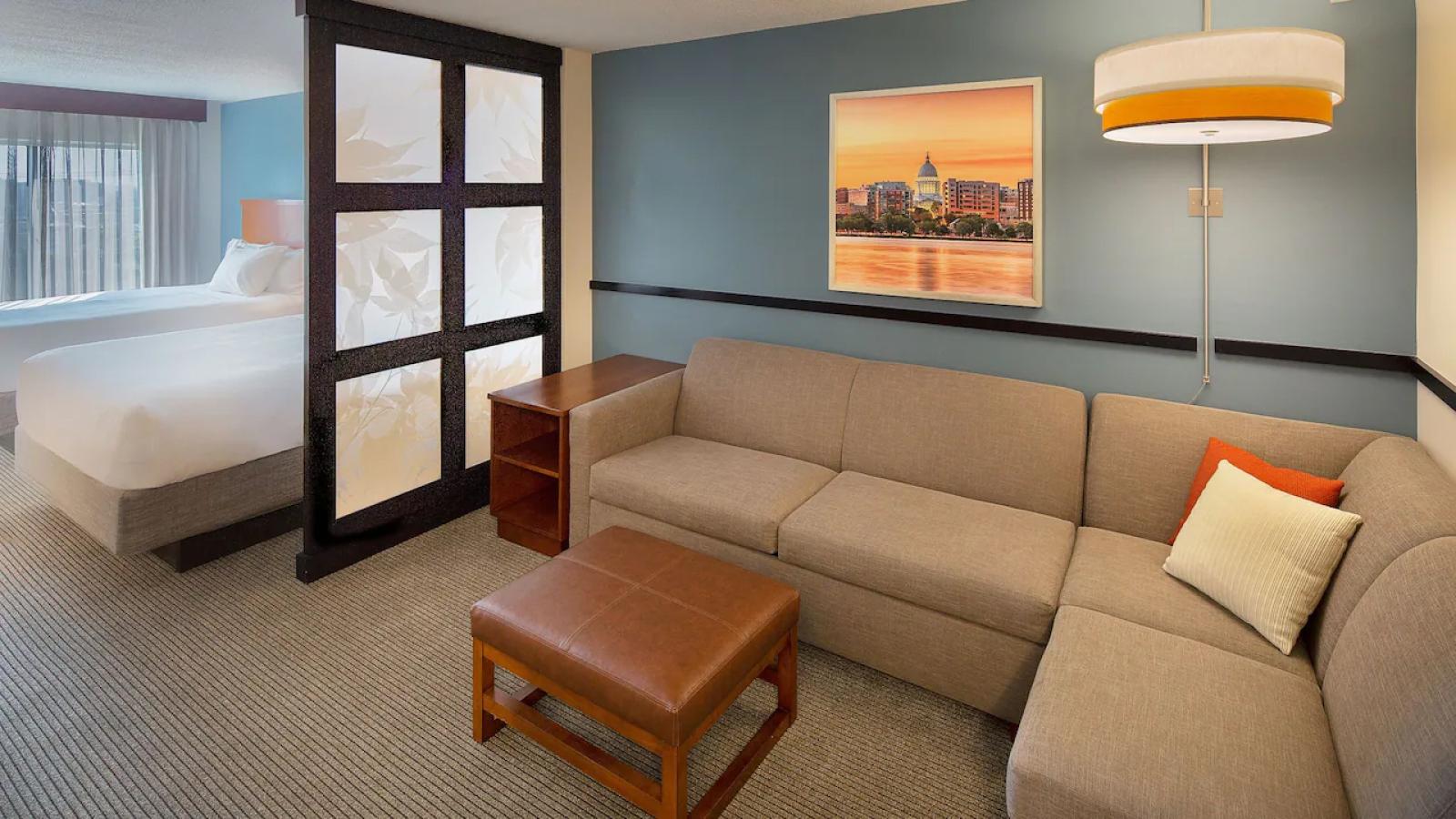 Resident Benefit Hyatt Place Downtown Madison 