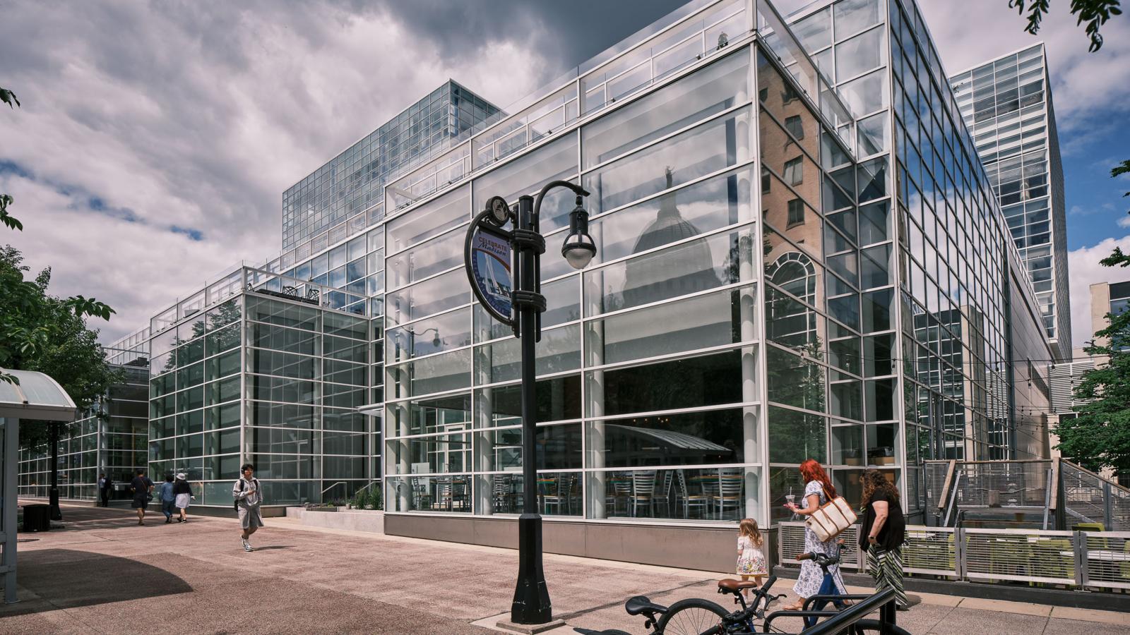US Bank Plaza office and retail space in downtown Madison 
