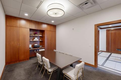 The 1722 Monroe Apartments resident office offers a place to focus and get work done in a quiet, Wi-Fi-enabled space designed for productivity.