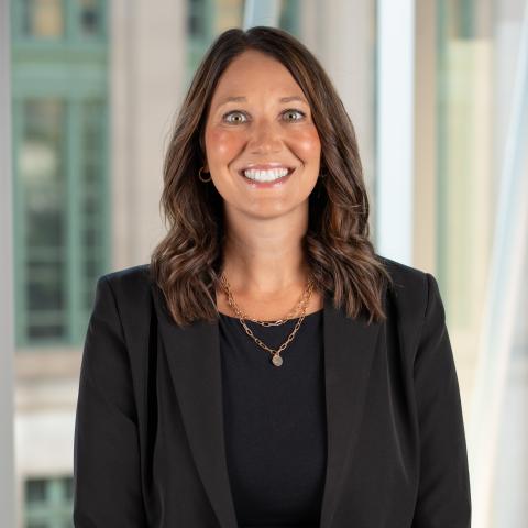 Lauren Lazarz employee headshot 